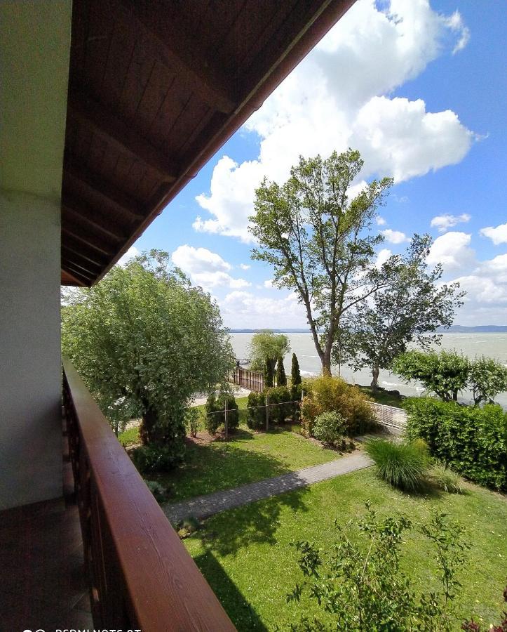 Lilla Villa Siofok Exterior photo